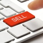 Online Selling and Auction
